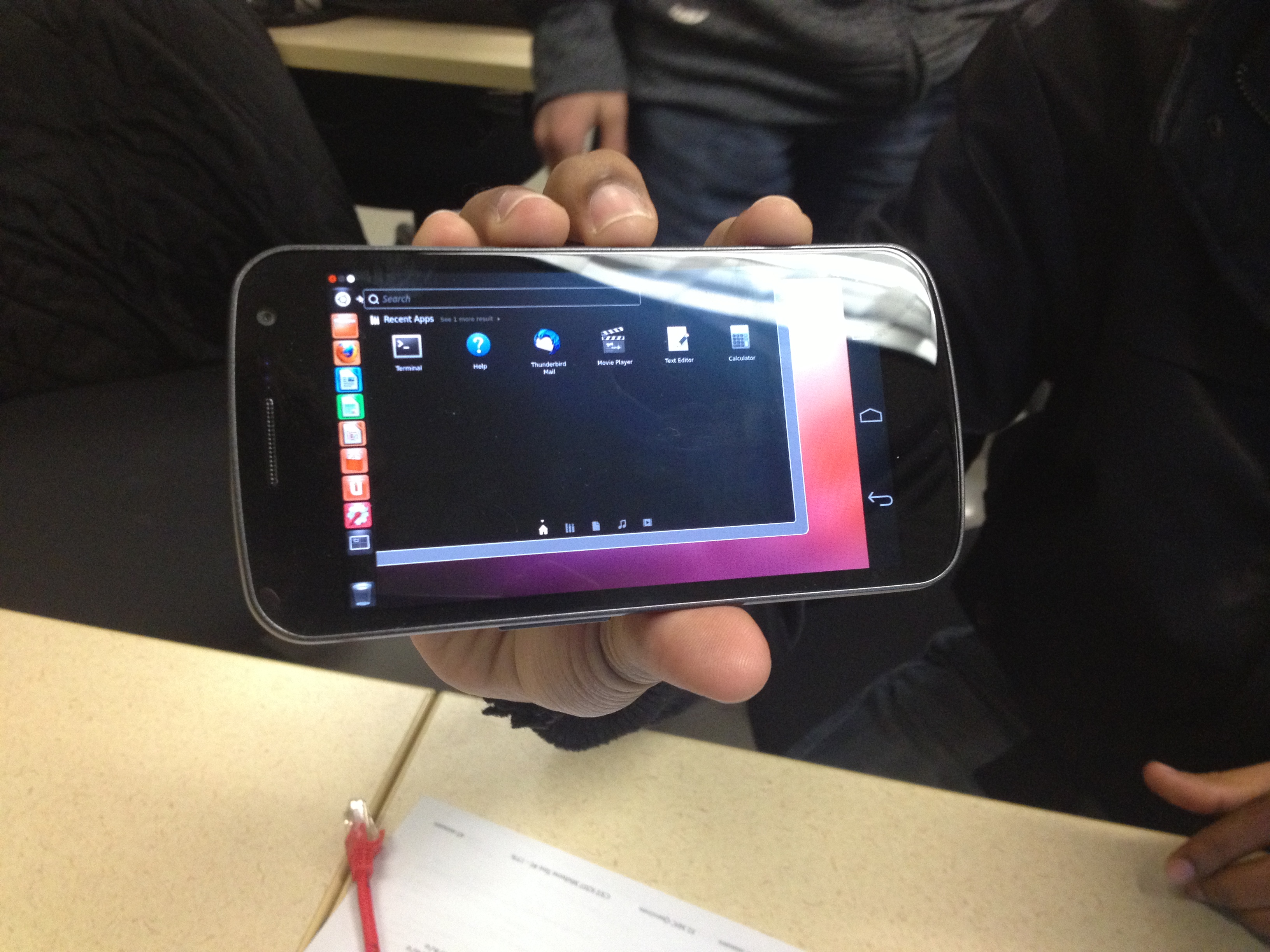 Ubuntu Desktop on Phone